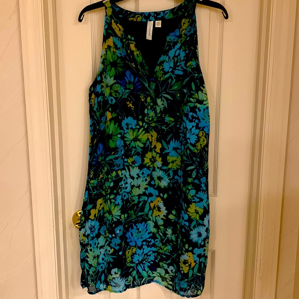 Gorgeous Mini Dress in beautiful print.